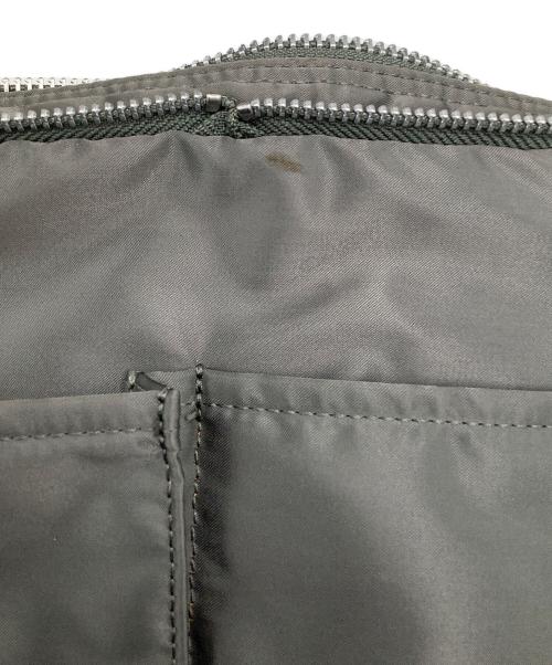 PORTER（ポーター）PORTER (ポーター) タンカー　ショルダーバッグ グレー×オレンジの古着・服飾アイテム