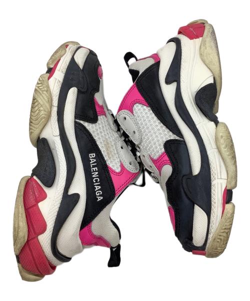 BALENCIAGA（バレンシアガ）BALENCIAGA (バレンシアガ) TRIPLE S　スニーカー ブラック×ピンク サイズ:23の古着・服飾アイテム