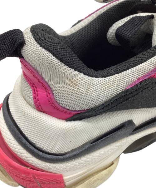 BALENCIAGA（バレンシアガ）BALENCIAGA (バレンシアガ) TRIPLE S　スニーカー ブラック×ピンク サイズ:23の古着・服飾アイテム