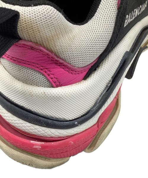 BALENCIAGA（バレンシアガ）BALENCIAGA (バレンシアガ) TRIPLE S　スニーカー ブラック×ピンク サイズ:23の古着・服飾アイテム