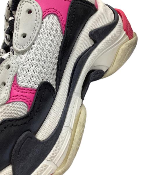 BALENCIAGA（バレンシアガ）BALENCIAGA (バレンシアガ) TRIPLE S　スニーカー ブラック×ピンク サイズ:23の古着・服飾アイテム