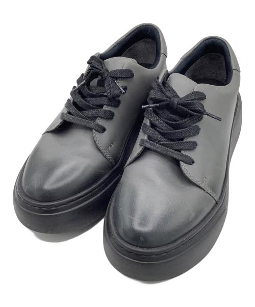 ERIKO YAMAGUCHI（エリコ ヤマグチ）eriko yamaguchi (エリコ ヤマグチ) 1st LOT　ローカットスニーカー グレー サイズ:Lの古着・服飾アイテム