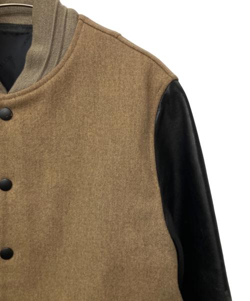 JOHN LAWRENCE SULLIVAN（ジョン ローレンス サリバン）JOHN LAWRENCE SULLIVAN (ジョン ローレンス サリバン) スタジャン ベージュ×ブラック サイズ:36の古着・服飾アイテム