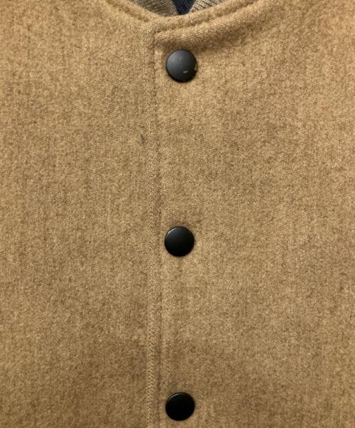 JOHN LAWRENCE SULLIVAN（ジョン ローレンス サリバン）JOHN LAWRENCE SULLIVAN (ジョン ローレンス サリバン) スタジャン ベージュ×ブラック サイズ:36の古着・服飾アイテム