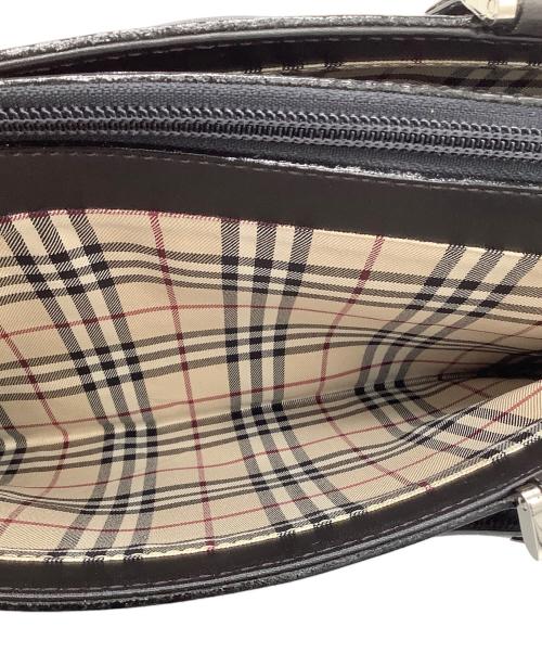 BURBERRY（バーバリー）BURBERRY (バーバリー) ハンドバッグ ブラックの古着・服飾アイテム