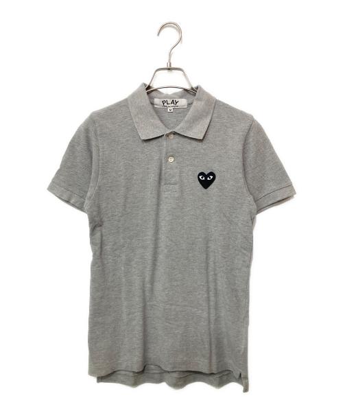 PLAY COMME des GARCONS（プレイコムデギャルソン）PLAY COMME des GARCONS (プレイコムデギャルソン) ポロシャツ グレー サイズ:Mの古着・服飾アイテム