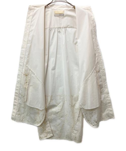 meagratia（メアグラーティア）meagratia (メアグラーティア) laser cut shirt ホワイト サイズ:2の古着・服飾アイテム