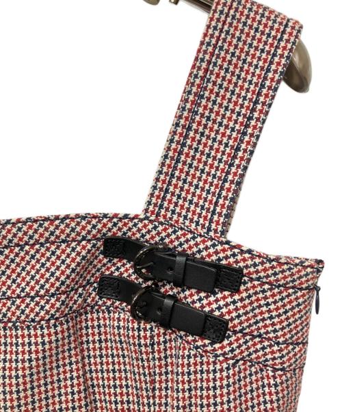 BURBERRY BLUE LABEL（バーバリー ブルー レーベル）BURBERRY BLUE LABEL (バーバリー ブルー レーベル) ワンピース レッド×ブラック サイズ:38の古着・服飾アイテム