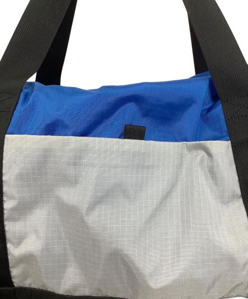 SUPREME（シュプリーム）Supreme (シュプリーム) 23AW Logo Duffle Bag　ダッフルバッグ ブルー×ベージュの古着・服飾アイテム