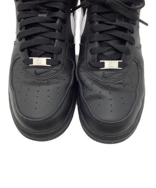 NIKE（ナイキ）NIKE (ナイキ) Supreme (シュプリーム) AIR FORCE1 LOW　ローカットスニーカー ブラック×ホワイト サイズ:27.5の古着・服飾アイテム