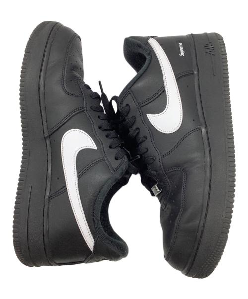 NIKE（ナイキ）NIKE (ナイキ) Supreme (シュプリーム) AIR FORCE1 LOW　ローカットスニーカー ブラック×ホワイト サイズ:27.5の古着・服飾アイテム