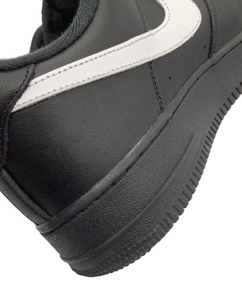 NIKE（ナイキ）NIKE (ナイキ) Supreme (シュプリーム) AIR FORCE1 LOW　ローカットスニーカー ブラック×ホワイト サイズ:27.5の古着・服飾アイテム