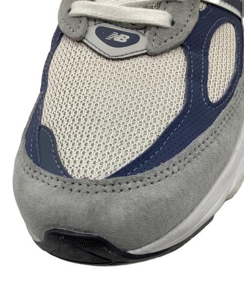 NEW BALANCE（ニューバランス）NEW BALANCE (ニューバランス) スニーカー ライトグレー×ネイビー サイズ:26.5の古着・服飾アイテム