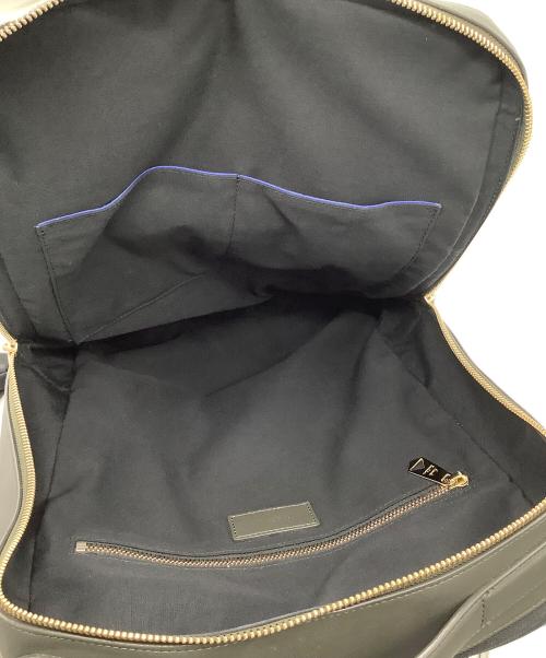 PAUL SMITH（ポールスミス）Paul Smith (ポールスミス) ストライプインセットリュック グレーの古着・服飾アイテム