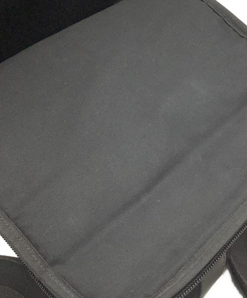 PAUL SMITH（ポールスミス）Paul Smith (ポールスミス) ストライプインセットリュック グレーの古着・服飾アイテム
