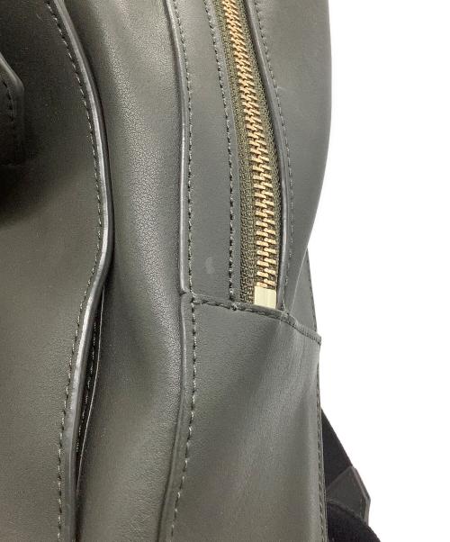 PAUL SMITH（ポールスミス）Paul Smith (ポールスミス) ストライプインセットリュック グレーの古着・服飾アイテム