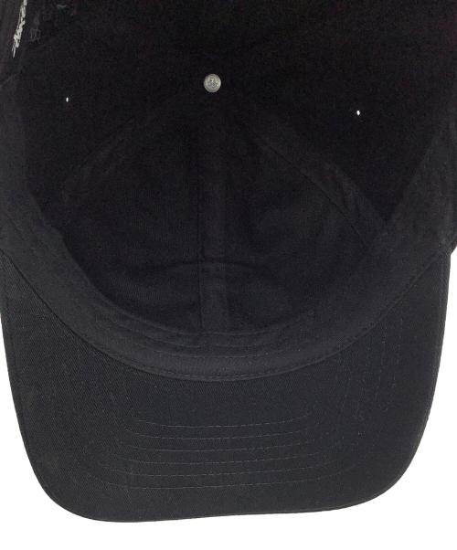 stussy（ステューシー）stussy (ステューシー) CHENILLE S LOW PRO CAP　キャップ ブラック×ベージュ 未使用品の古着・服飾アイテム