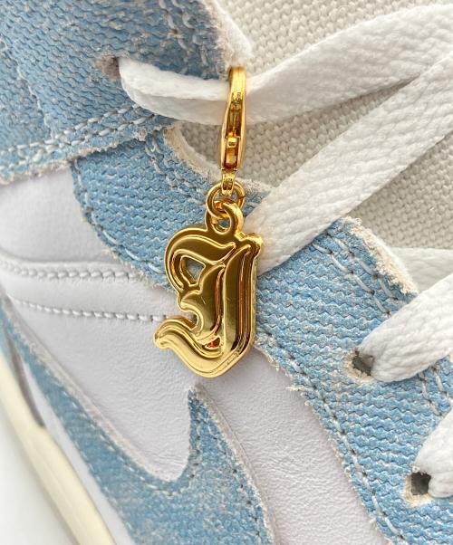 NIKE（ナイキ）NIKE (ナイキ) スニーカー ホワイト×ブルー サイズ:28cm 未使用品の古着・服飾アイテム