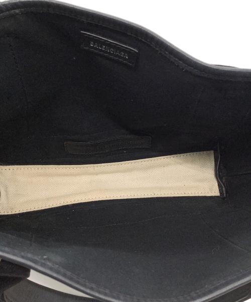 BALENCIAGA（バレンシアガ）BALENCIAGA (バレンシアガ) カバXS ハンドバッグ ホワイト×ブラックの古着・服飾アイテム