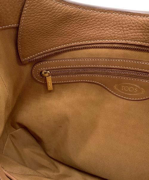 TOD'S（トッズ）TOD'S (トッズ) オーボエショルダーバッグ ブラウンの古着・服飾アイテム