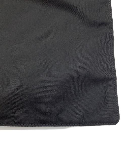 PRADA（プラダ）PRADA (プラダ) ナイロンショルダーバッグ ブラックの古着・服飾アイテム