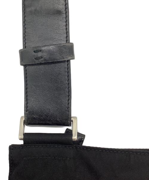 PRADA（プラダ）PRADA (プラダ) ナイロンショルダーバッグ ブラックの古着・服飾アイテム