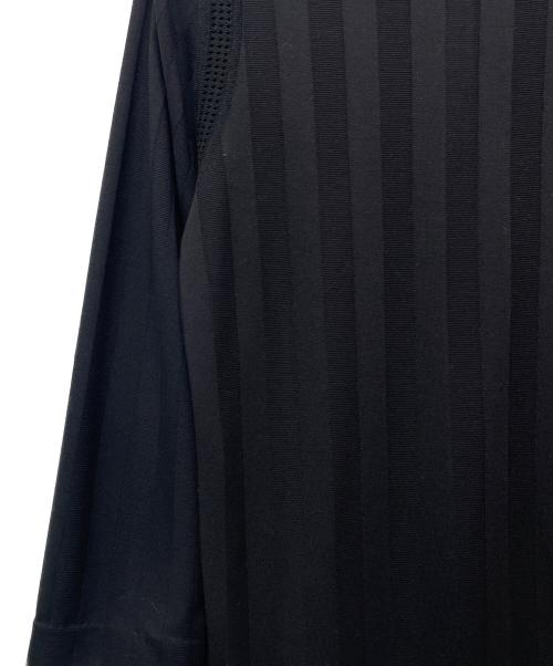 Yves Saint Laurent（イヴサンローラン）Yves Saint Laurent (イヴサンローラン) 薄手カーディガン ブラック サイズ:Mの古着・服飾アイテム