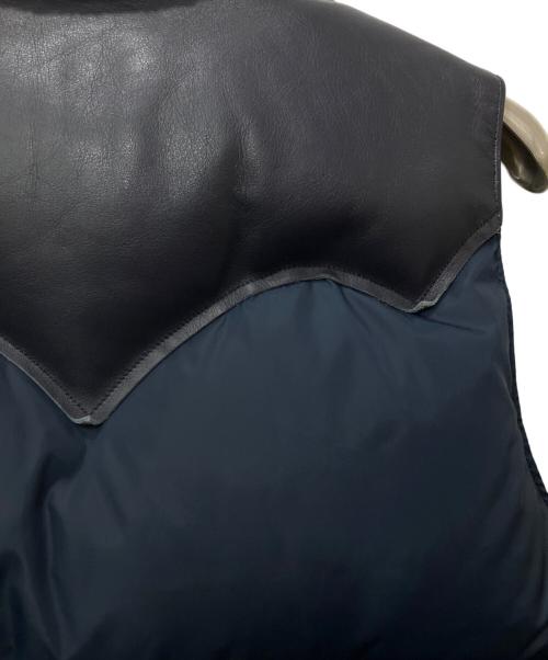 RockyMountainFeatherBed（ロッキーマウンテンフェザーベッド）RockyMountainFeatherBed (ロッキーマウンテンフェザーベッド) ダウンベスト ネイビー サイズ:38の古着・服飾アイテム