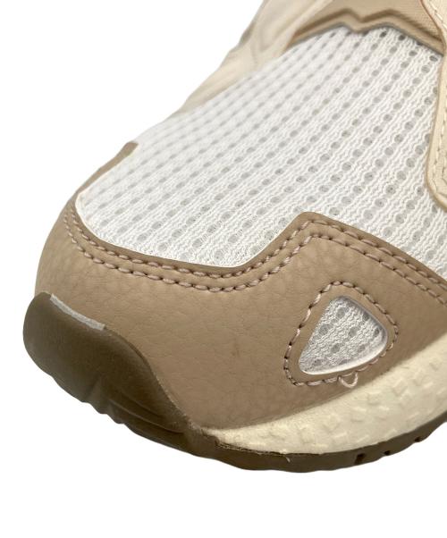 REEBOK（リーボック）REEBOK (リーボック) ローカットスニーカー ベージュ×ホワイト サイズ:27の古着・服飾アイテム