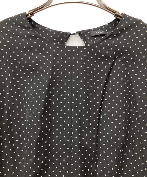 FRAY ID（フレイ アイディー）FRAY ID (フレイ アイディー) 半袖ワンピース ブラックの古着・服飾アイテム