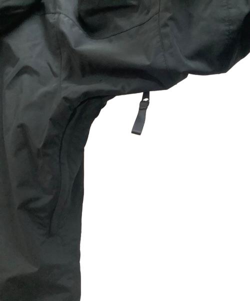 MOUNTAIN HARD WEAR（マウンテンハードウェア）MOUNTAIN HARD WEAR (マウンテンハードウェア) マウンテンパーカー ブラック サイズ:Sの古着・服飾アイテム