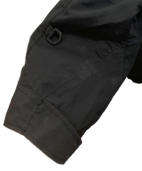 MOUNTAIN HARD WEAR（マウンテンハードウェア）MOUNTAIN HARD WEAR (マウンテンハードウェア) マウンテンパーカー ブラック サイズ:Sの古着・服飾アイテム