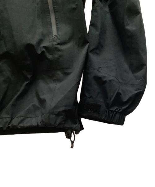 MOUNTAIN HARD WEAR（マウンテンハードウェア）MOUNTAIN HARD WEAR (マウンテンハードウェア) マウンテンパーカー ブラック サイズ:Lの古着・服飾アイテム