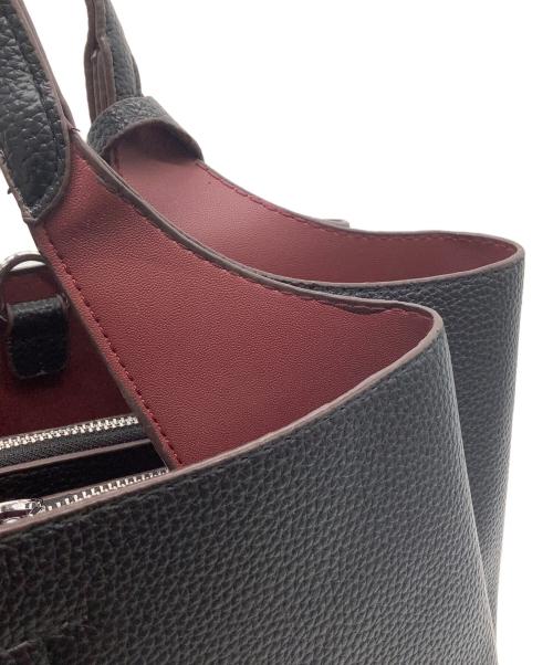 TOD'S（トッズ）TOD'S (トッズ) 2WAYバッグ ブラックの古着・服飾アイテム