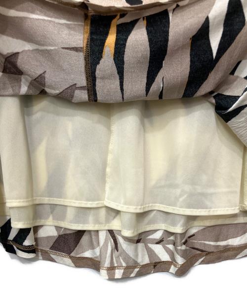 MaxMara（マックスマーラ）MaxMara (マックスマーラ) 半袖ワンピース ベージュ サイズ:Mの古着・服飾アイテム