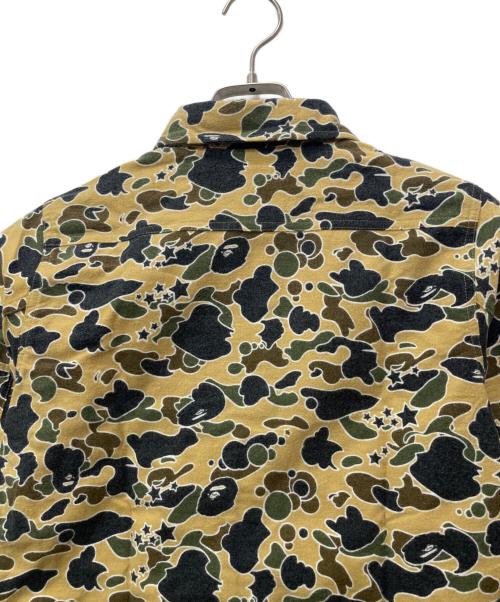 A BATHING APE（アベイシングエイプ）A BATHING APE (アベイシングエイプ) 長袖シャツ ベージュ×ブラック サイズ:XSの古着・服飾アイテム