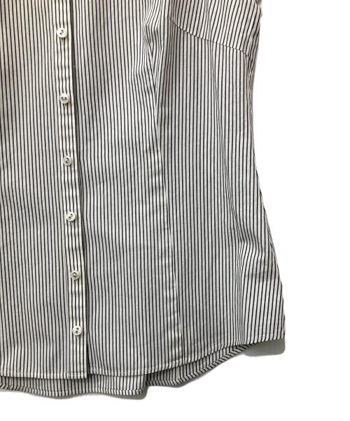 BURBERRY BLUE LABEL（バーバリー ブルー レーベル）BURBERRY BLUE LABEL (バーバリー ブルー レーベル) 半袖シャツ グレー×ブラック サイズ:38の古着・服飾アイテム