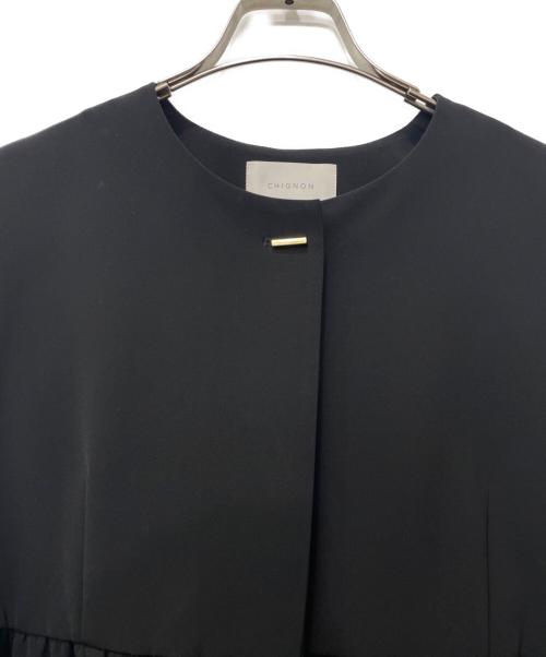 chignon（シニヨン）chignon (シニヨン) ダブルクロスペプラムベスト ブラック サイズ:F 未使用品の古着・服飾アイテム