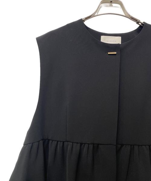 chignon（シニヨン）chignon (シニヨン) ダブルクロスペプラムベスト ブラック サイズ:F 未使用品の古着・服飾アイテム