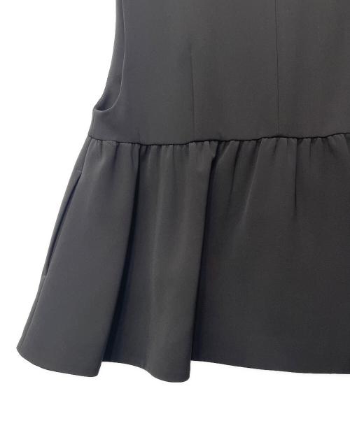 chignon（シニヨン）chignon (シニヨン) ダブルクロスペプラムベスト ブラック サイズ:F 未使用品の古着・服飾アイテム