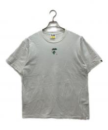 A BATHING APE（アベイシングエイプ）の古着「Liquid Camo Small Ape Face Tee」｜ホワイト