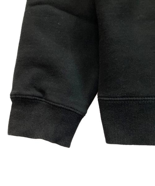 stussy（ステューシー）stussy (ステューシー) アーチロゴ　スウェット ブラック×ブルー サイズ:Mの古着・服飾アイテム