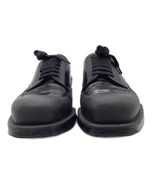 PRADA（プラダ）PRADA (プラダ) ブラッシュドレザー ダービーシューズ ブラック サイズ:8の古着・服飾アイテム