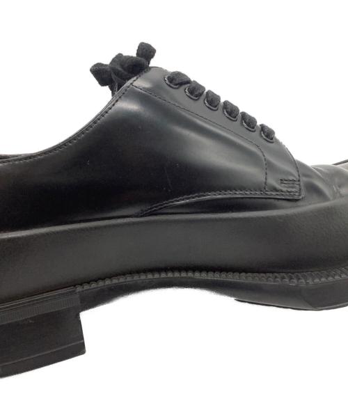PRADA（プラダ）PRADA (プラダ) ブラッシュドレザー ダービーシューズ ブラック サイズ:8の古着・服飾アイテム