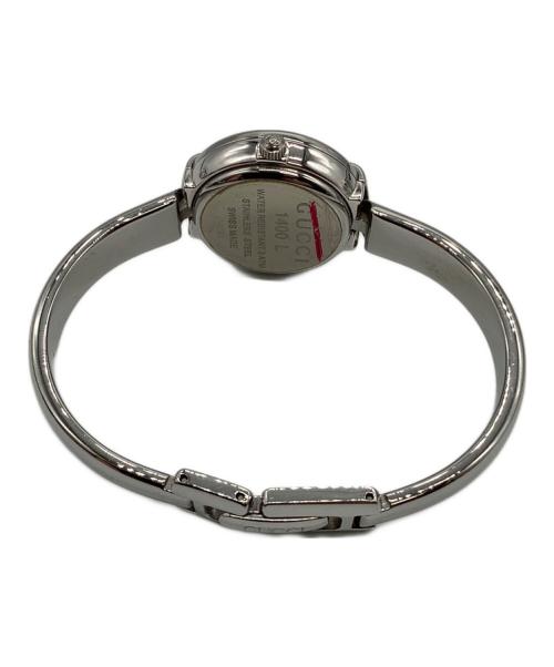 GUCCI（グッチ）GUCCI (グッチ) 腕時計 ホワイトの古着・服飾アイテム