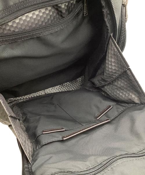 TUMI（トゥミ）TUMI (トゥミ) Shaw Deluxe Brief Pack　リュック ブラウン×グレーの古着・服飾アイテム