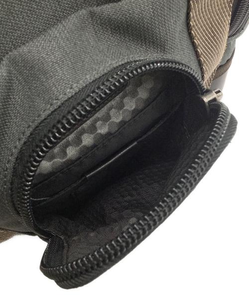 TUMI（トゥミ）TUMI (トゥミ) Shaw Deluxe Brief Pack　リュック ブラウン×グレーの古着・服飾アイテム