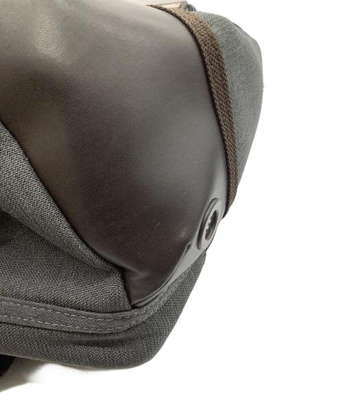 TUMI（トゥミ）TUMI (トゥミ) Shaw Deluxe Brief Pack　リュック ブラウン×グレーの古着・服飾アイテム