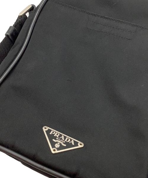 PRADA（プラダ）PRADA (プラダ) ナイロンショルダーバッグ ブラックの古着・服飾アイテム