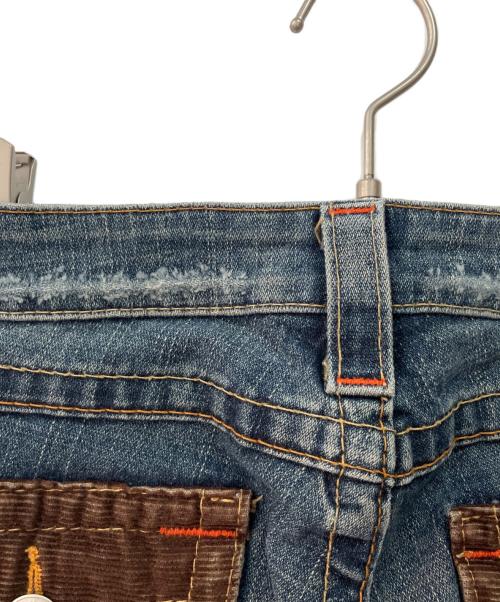 TRUE RELIGION（トゥルー レリジョン）TRUE RELIGION (トゥルー レリジョン) フレアデニム インディゴ サイズ:24の古着・服飾アイテム